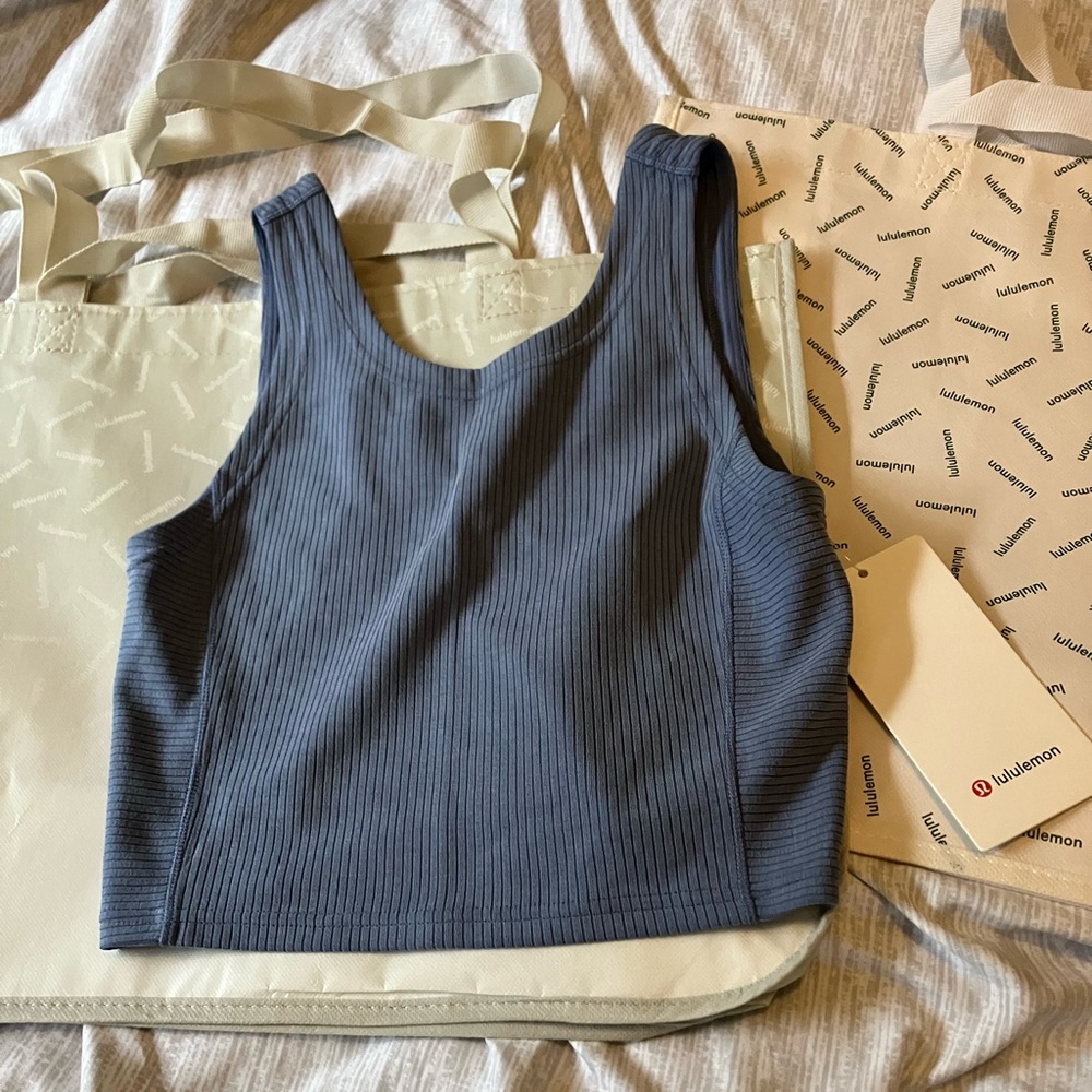 NWOT Lululemon Ribbed Softstreme Cropped Tank, Sz 4, Oasis Blue